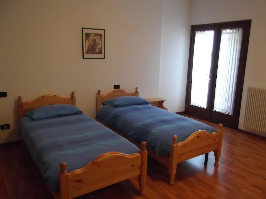 Sentiero Valinis Bed and Breakfast Fanna Værelse billede